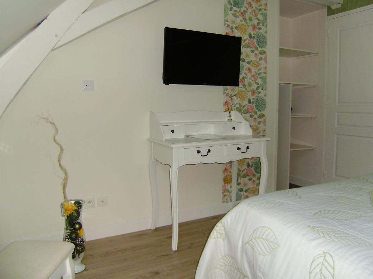 Chambres D'Hotes Mauvierges Segre Luaran gambar