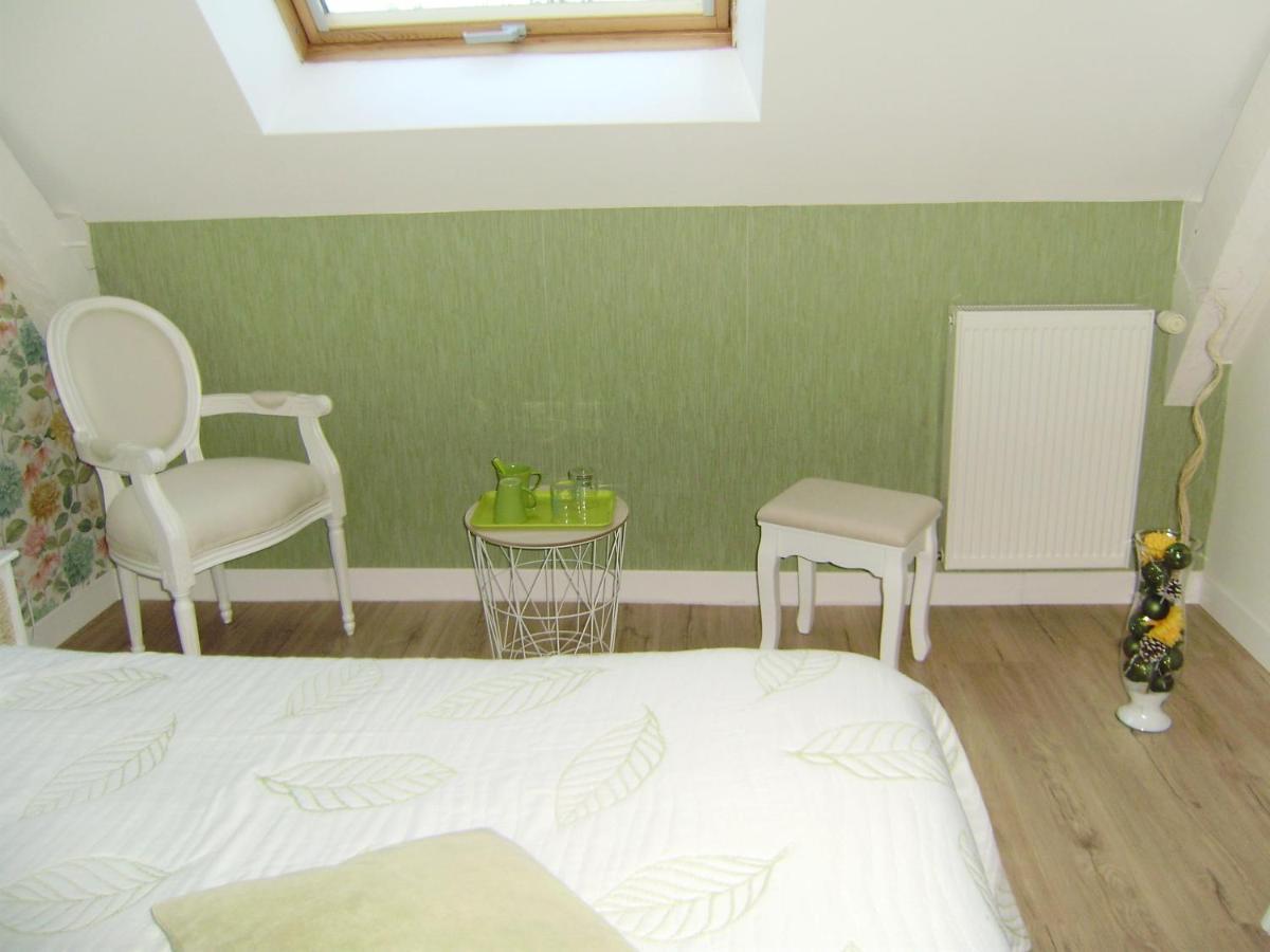Chambres D'Hotes Mauvierges Segre Luaran gambar